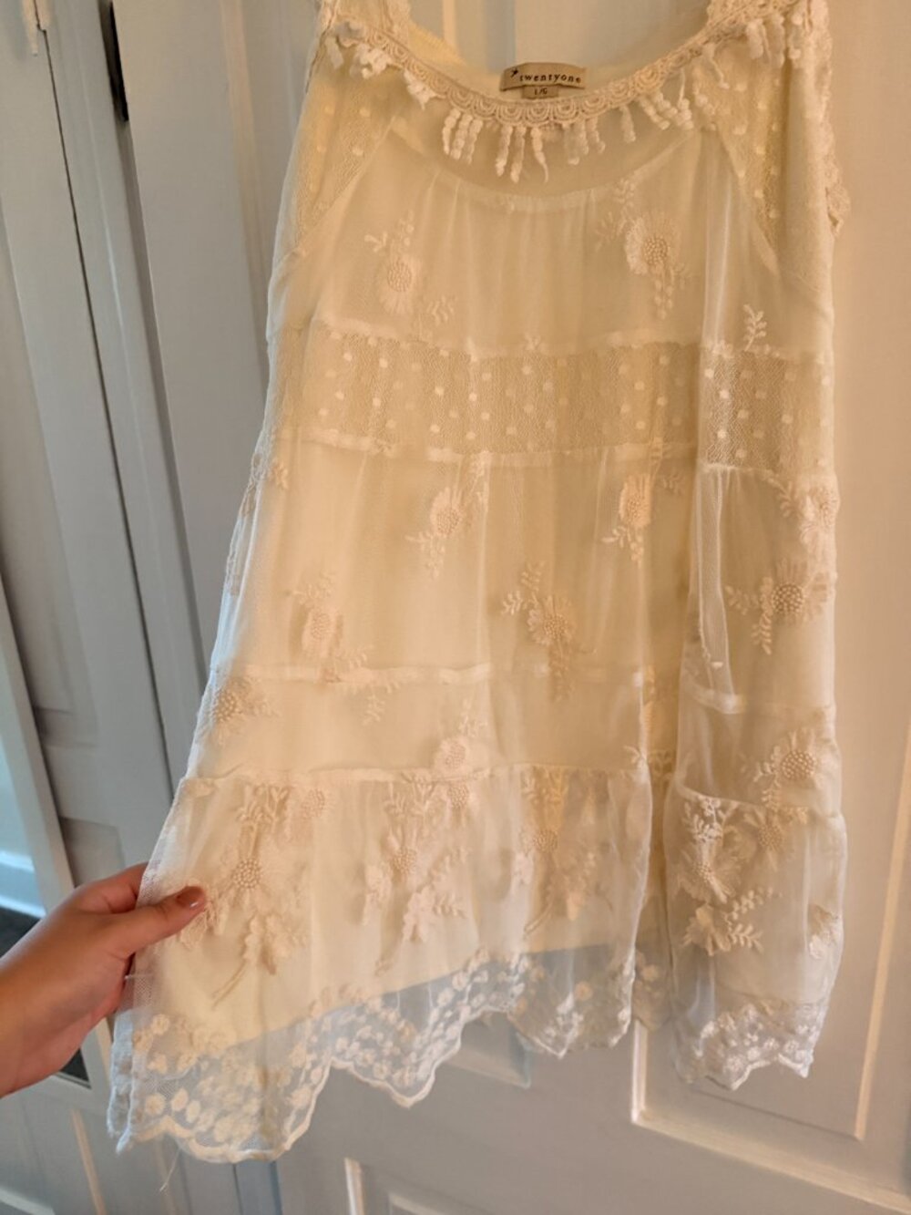 Forever 21 Lacy Tiered Babydoll Dress | Cream White | Women's L - Picture 5 of 5
